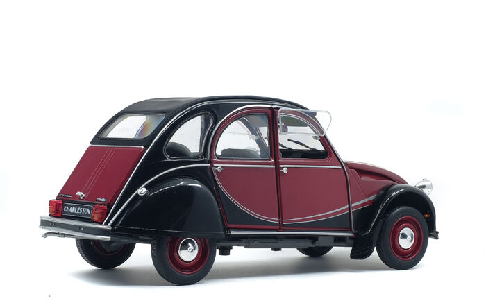 photo n°4 : CITROËN 2CV6 Charleston