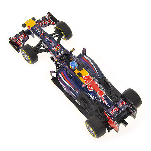 photo n°5 : Red Bull Renault RB9 S. VETTEL