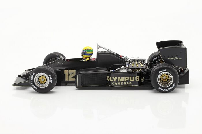 photo n°2 : Miniature LOTUS RENAULT 97T Ayrton SENNA