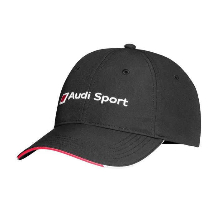 Casquette AUDI de couleur noir