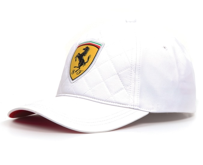 Casquette FERRARI Blanche de la Collection Officielle Ferrari