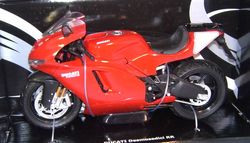 DUCATI Desmosedici RR