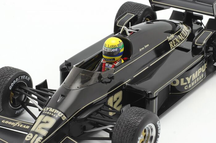 photo n°4 : Miniature LOTUS RENAULT 97T Ayrton SENNA