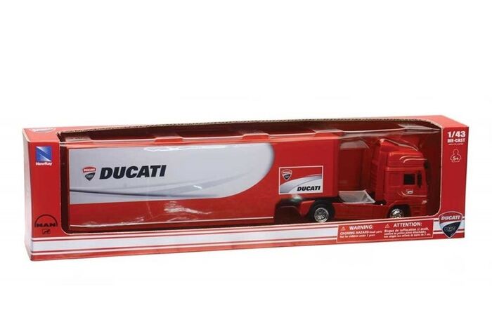 photo n°3 : Camion MAN Team DUCATI MotoGP