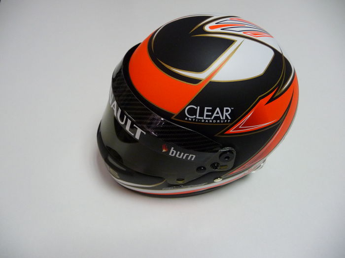 photo n°8 : Casque LOTUS RENAULT Kimi RAIKKONEN