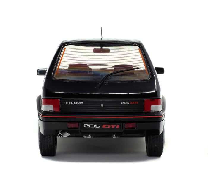 photo n°5 : PEUGEOT 205 GTI Noir