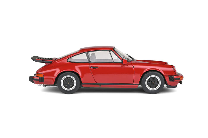 photo n°5 : PORSCHE 911 Carrera 3.2 Rouge 1984